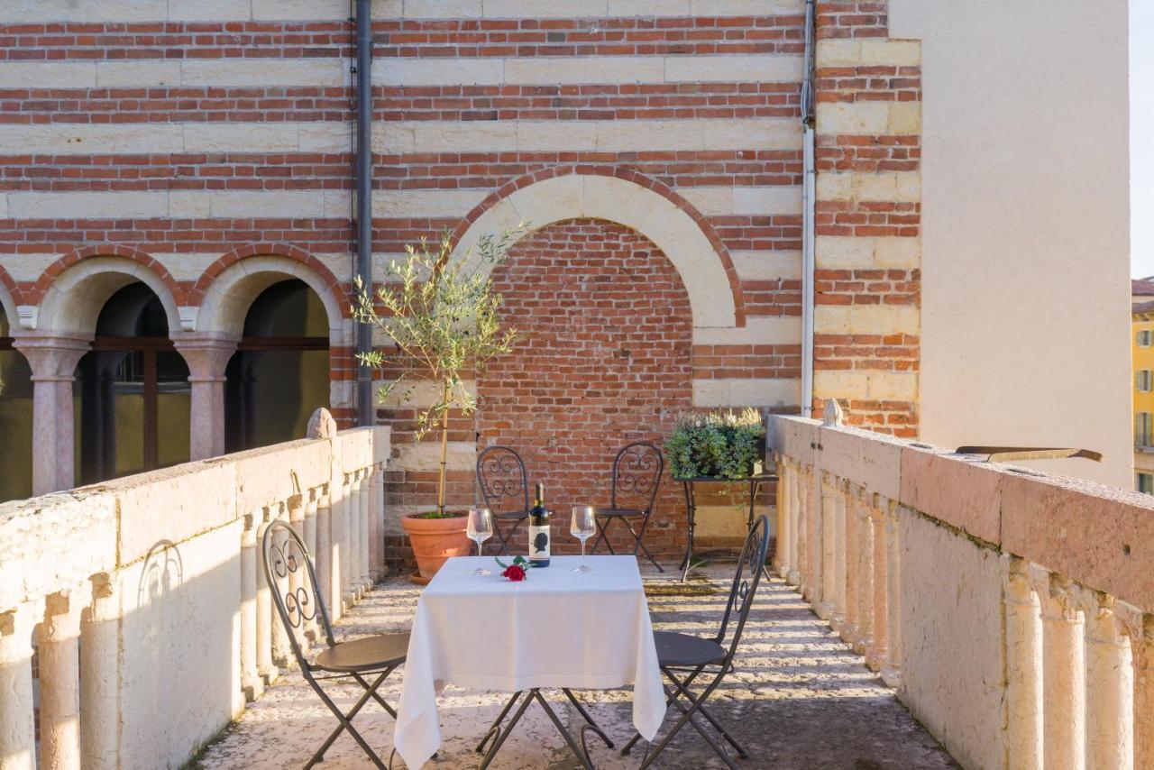 Domus La Costa Apartman Verona Kültér fotó