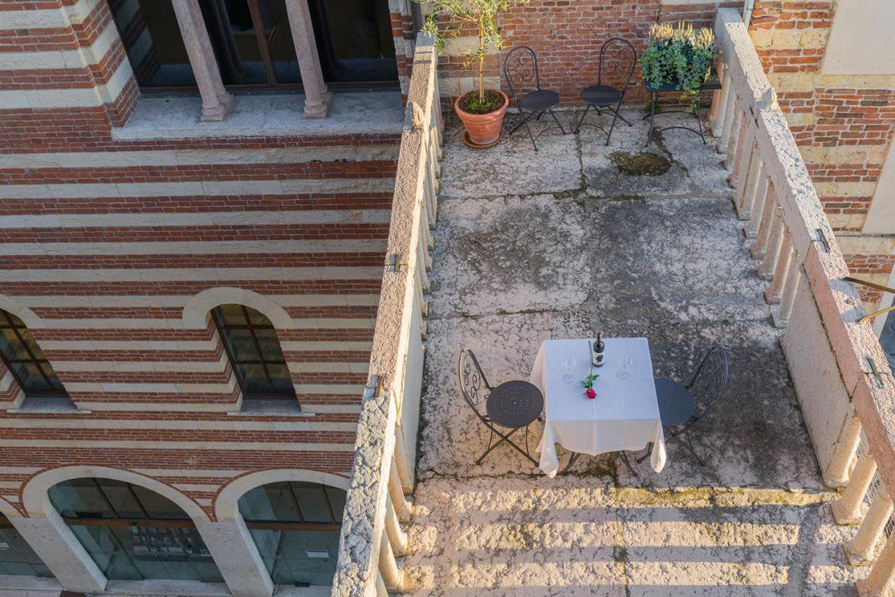 Domus La Costa Apartman Verona Kültér fotó