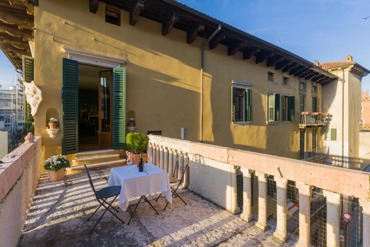 Domus La Costa Apartman Verona Kültér fotó
